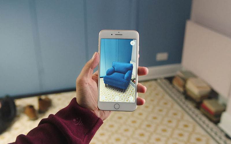 تجربه‌های تعاملی مبتنی بر واقعیت افزوده (Augmented Reality - AR) در طراحی وب سایت