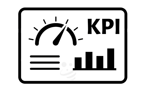 پیگیری عملکرد و تحلیل داده‌ها